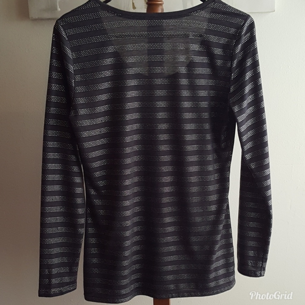 ANN TAYLOR TOP - Picture 2 of 3